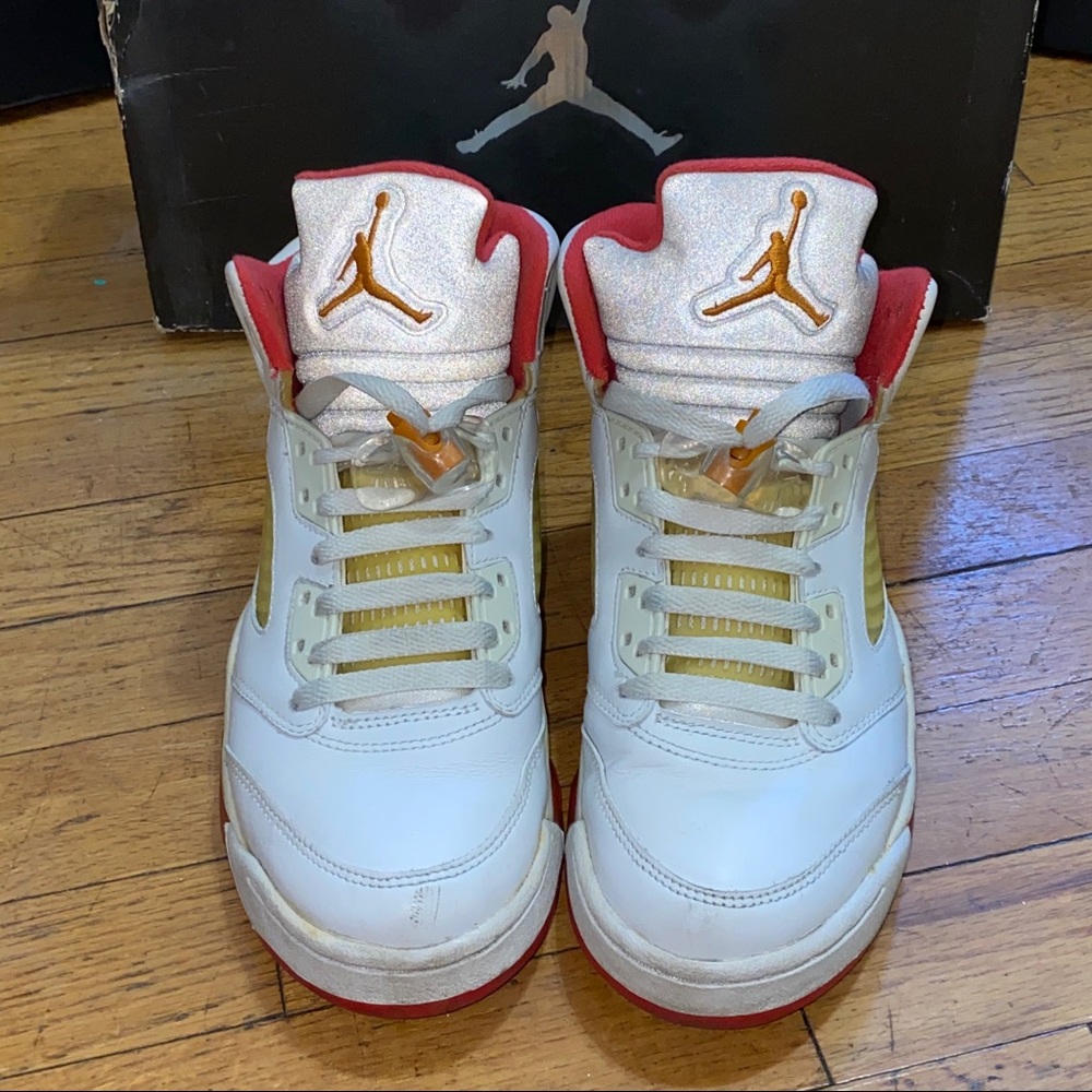 Jordan 5 women’s size 7.5